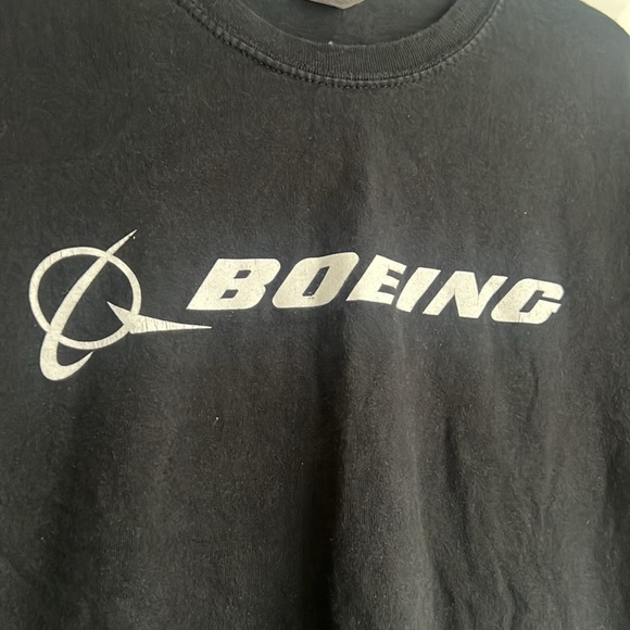 Black Boeing Graphic Tee - Picture 3 of 4